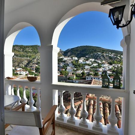 Feel At Home - Family House In Hydra ภายนอก รูปภาพ
