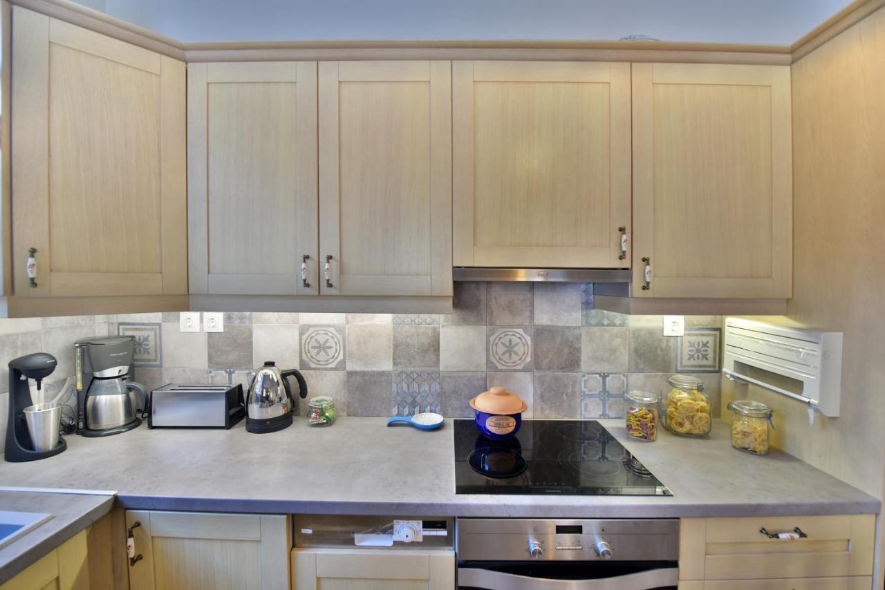 Feel At Home - Family House In Hydra ภายนอก รูปภาพ